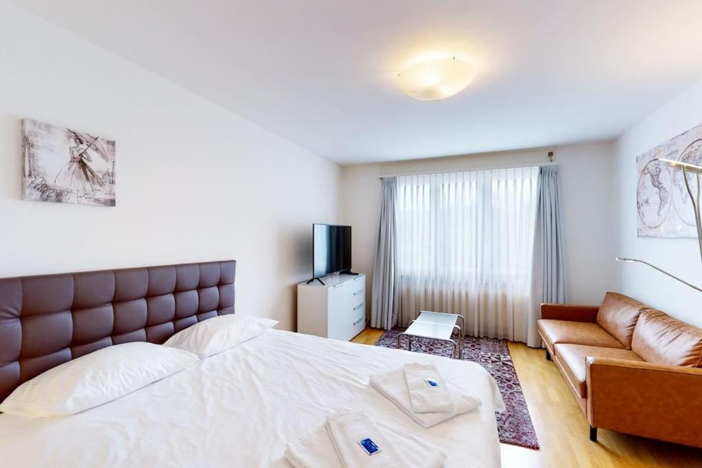 Very Spacious Studio In City Center - Parkview 4 Curych Exteriér fotografie
